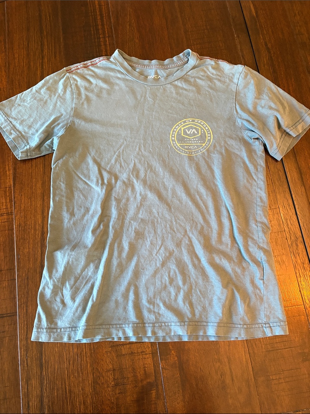 RVCA Short Sleeve Logo Tee in Light Blue